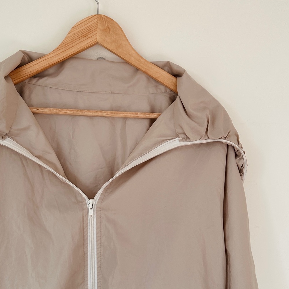 lightweight spring Jacket - no tags - L - Picture 4 of 7
